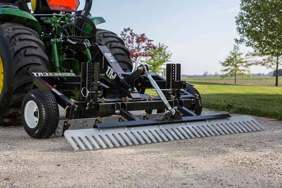 Small Tractor 3 Point Gravel Driveway Grader