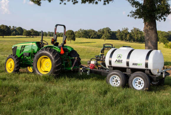 Tractor 500 Gallon Water Trailer