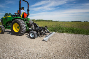 Small Tractor TR3 E-Series Property Edition DIY Gravel Grader