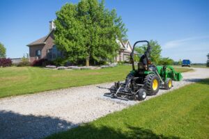 TR3e Property Edition being used on gravel path or gravel driveway.