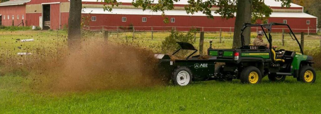 Manure Spreader Spreading
