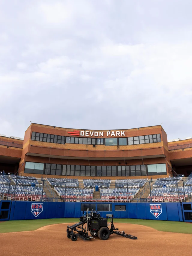 No matter the Daytime or the Night, ☀️🌑
The ABI Force gets Devon Park finished Right. 😤

Proud Partner of USA Softball🇺🇸🥎
(& groundskeepers everywhere choosing 𝐀 𝐁𝐞𝐭𝐭𝐞𝐫 𝐖𝐚𝐲.)

#ABIforce #ABetterWay #WCWS #PlayBall