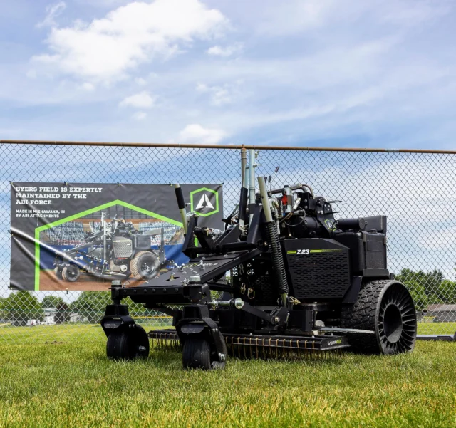 Byers Softball Complex in South Bend, IN is now renovated and ready to go.💪🥎

Expertly maintained by the ABI Force, of course. 😏🗣️

Keep choosing 𝑨 𝑩𝒆𝒕𝒕𝒆𝒓 𝑾𝒂𝒚 for all your specific Complex needs. 🟢🏴

#ABIforce #ABetterWay #zerobadhops #lettheTOURNEYSbegin #madeinMICHIANA