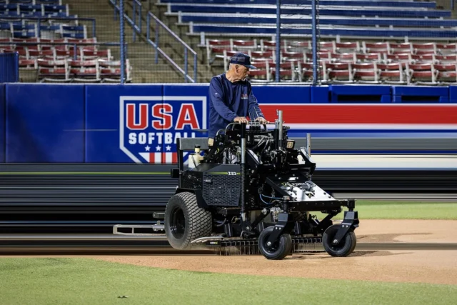 The machine for 𝘚𝘦𝘳𝘪𝘰𝘶𝘴 𝗦𝗽𝗲𝗲𝗱 on the base path. 🇺🇸🥎💨
#ABetterWay #trustedbyUSA #ABIforce